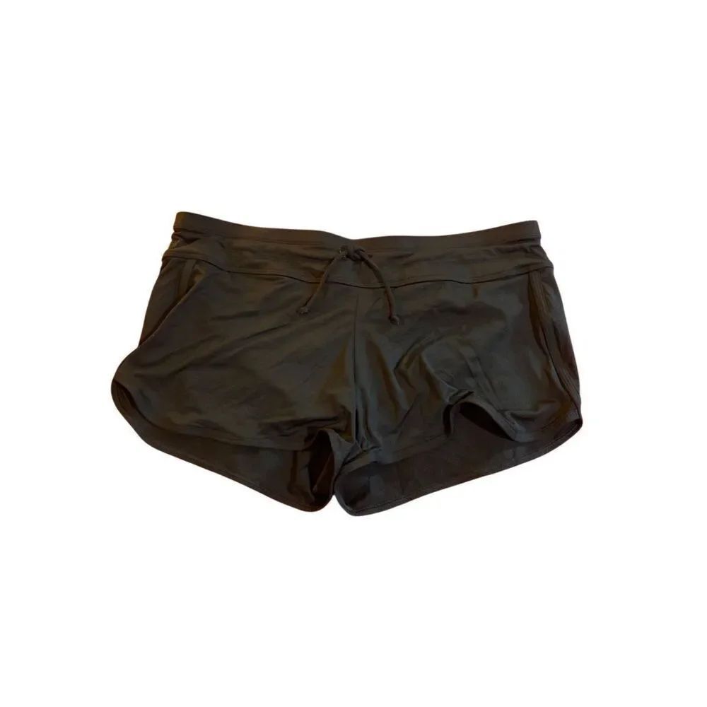 Athleta Woman’s Black Athletic Running Gym Shorts Size Medium